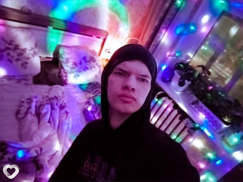 Дмитрий, 23, Златоусте — анкета №2005826