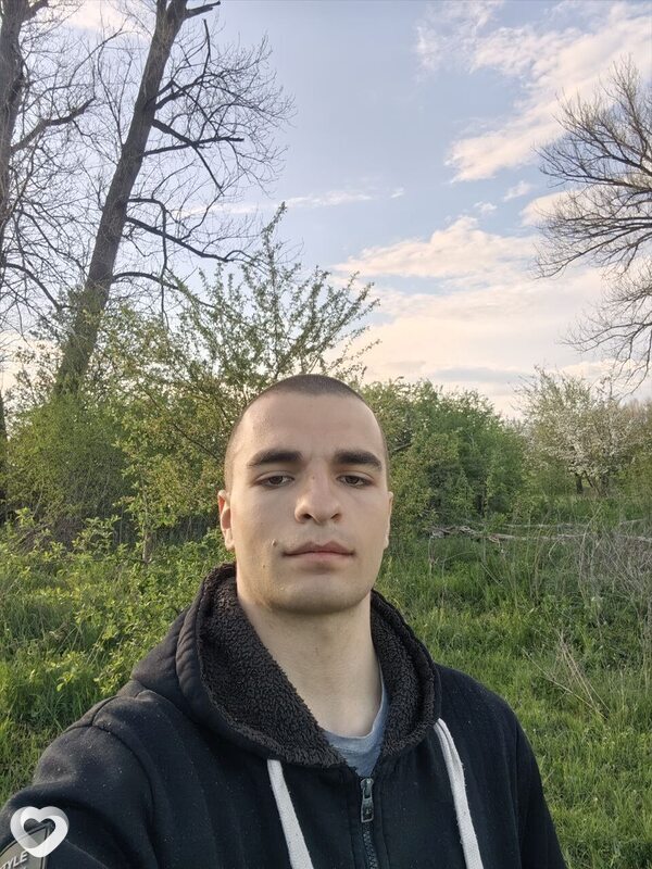 Александр, 23, Ростове-на-Дону — анкета №2007123