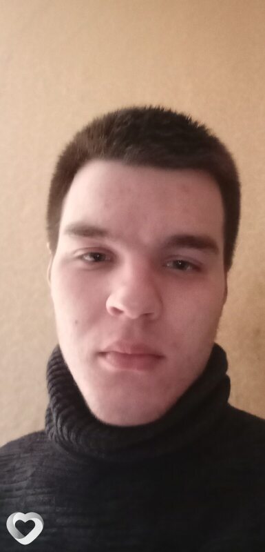 Макс, 21, Братске — анкета №2008338