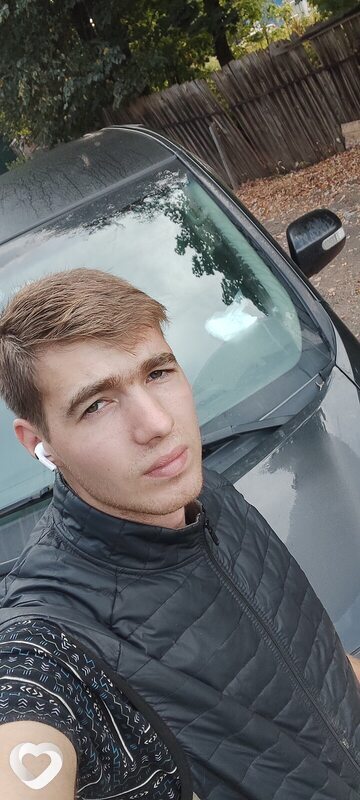 Алексей, 24, Москве — анкета №2008174