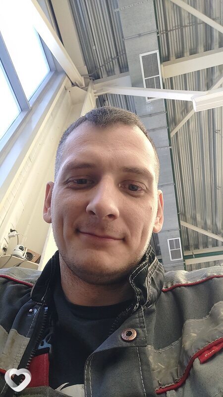 Михаил, 30, Красноярске — анкета №2008417