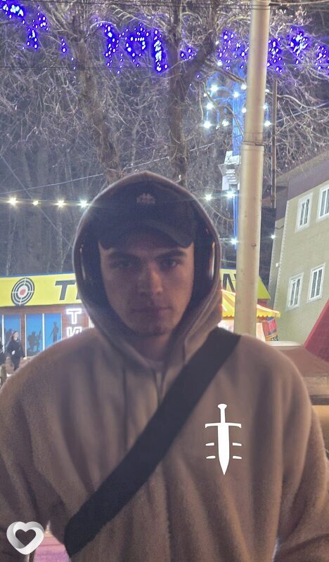 Андрей, 25, Москве — анкета №2008764
