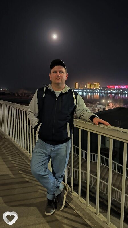 Виктор, 33, Ростове-на-Дону — анкета №2008850