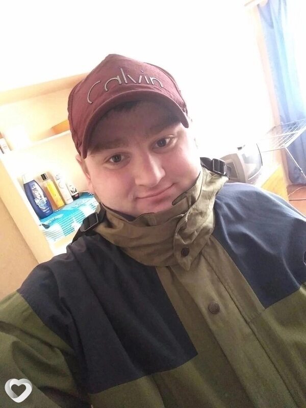 Максим, 28, Великом Новгороде — анкета №2009319