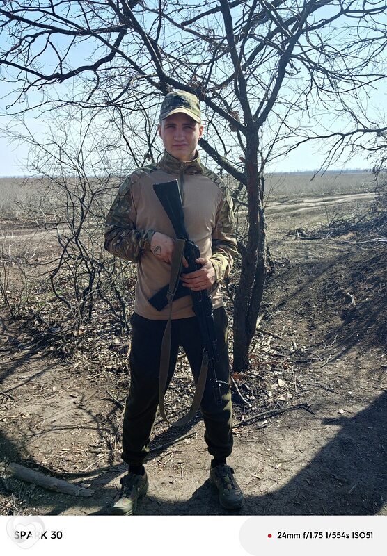 Кирилл, 25, Уссурийске — анкета №2010033