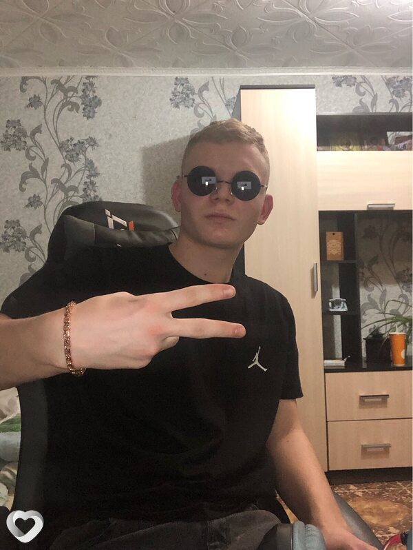 Artem, Суходол