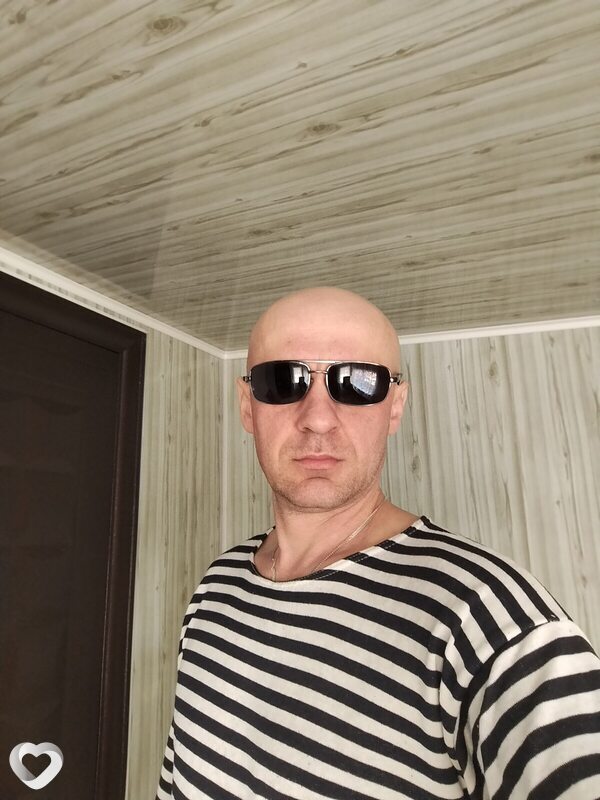 Дмитрий, 36, Омске — анкета №2010275