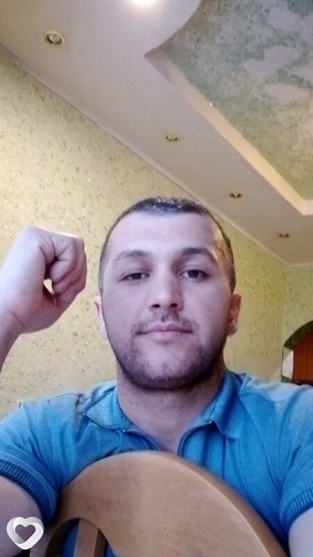 Равшан, 28, Ялте — анкета №2010344