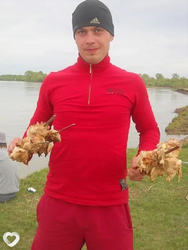 Евгений, 39, Бийске — анкета №2010239