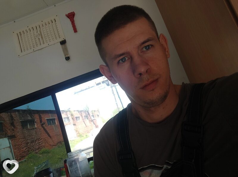 Роман, 28, Сальске — анкета №2010381