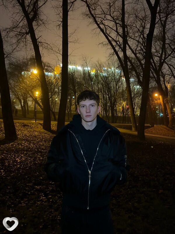 Иван, 20, Минске — анкета №2010808