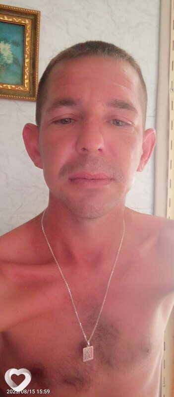 Дмитрий, 41, Екатеринбурге — анкета №2011896