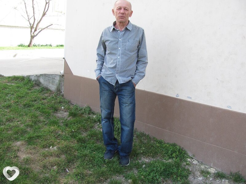 Viktor, 68, Симферополе — анкета №2012710