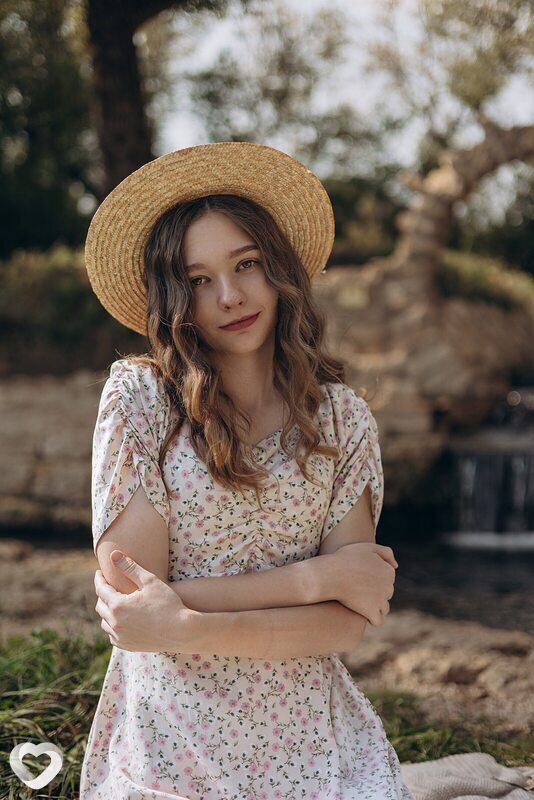 Ангелина, 21, Крымске — анкета №2012462