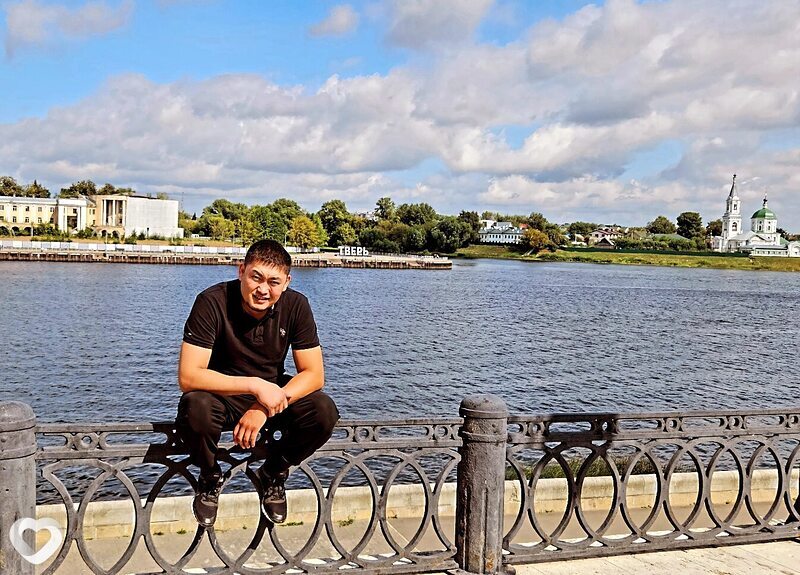 Назар, 29, Москве — анкета №2013373