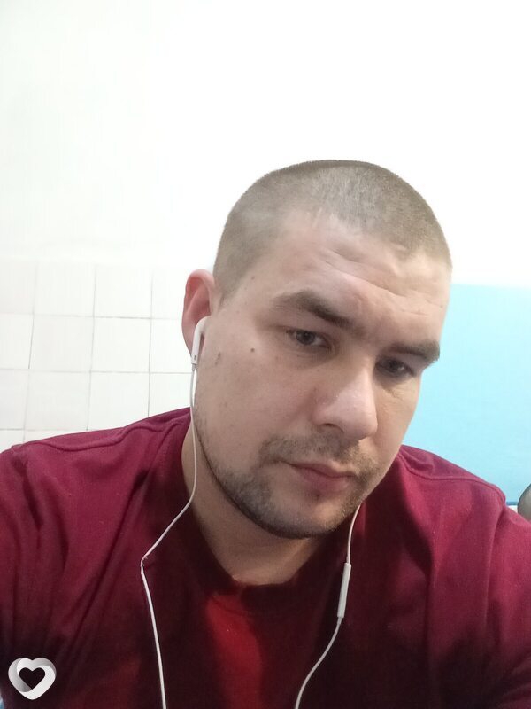 Дима, 31, Луганске — анкета №2013226