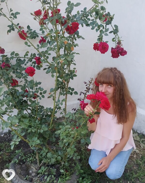 Даша, 30, Луганске — анкета №2013857