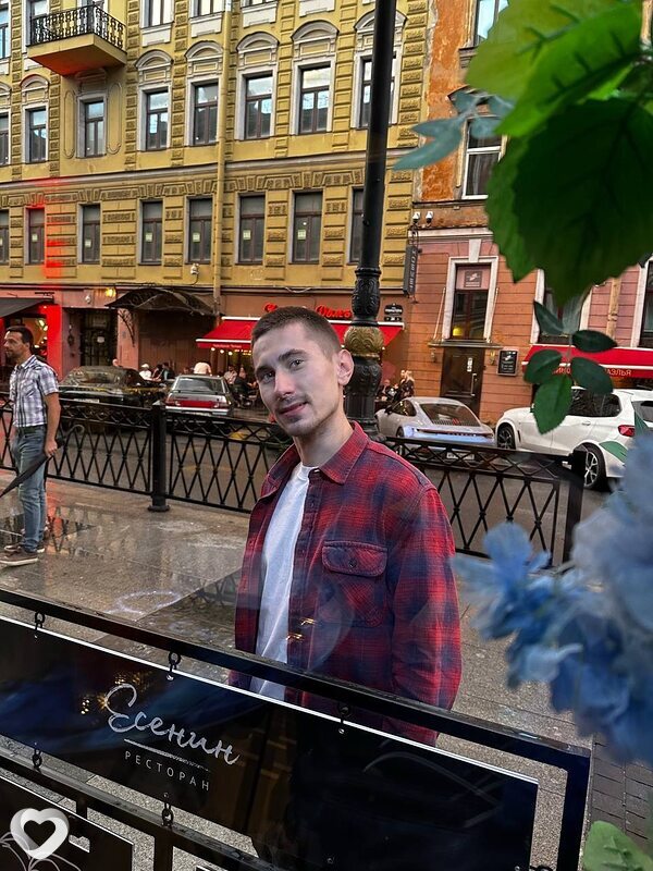 Илья, 26, Минске — анкета №2014175