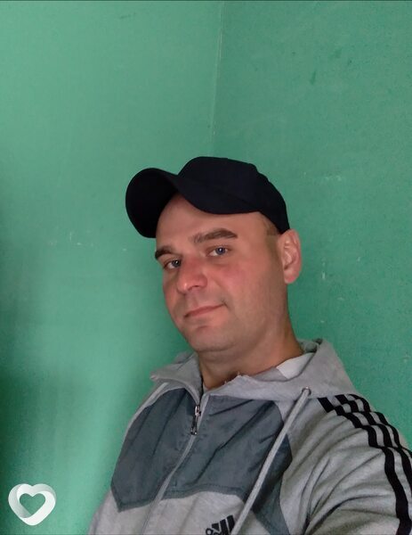 Сергей, 38, Осинниках — анкета №2014236