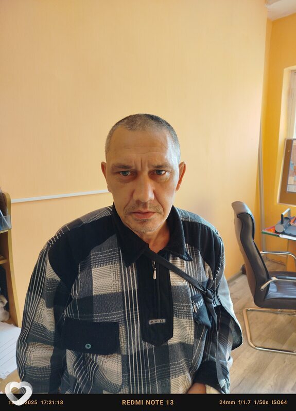 Виктор, 43, Уссурийске — анкета №2014549