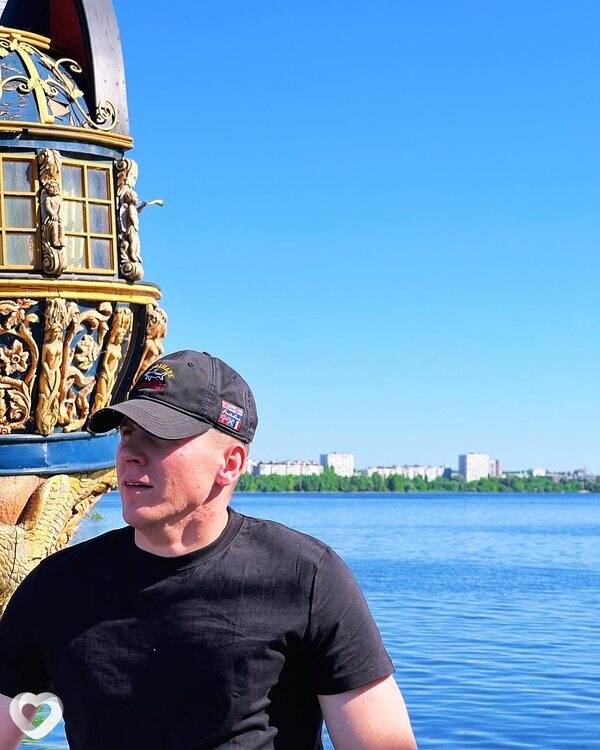 Юрий, 24, Новосибирске — анкета №2015005