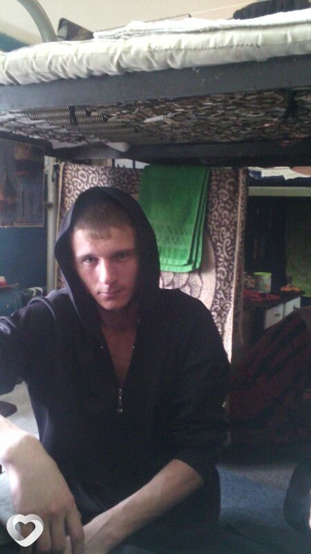 Андрей, 32, Усть-Каменогорск — анкета №2015378