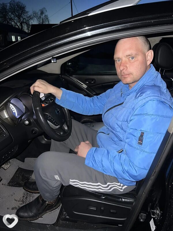 Алексей, 39, Барнауле — анкета №2015630