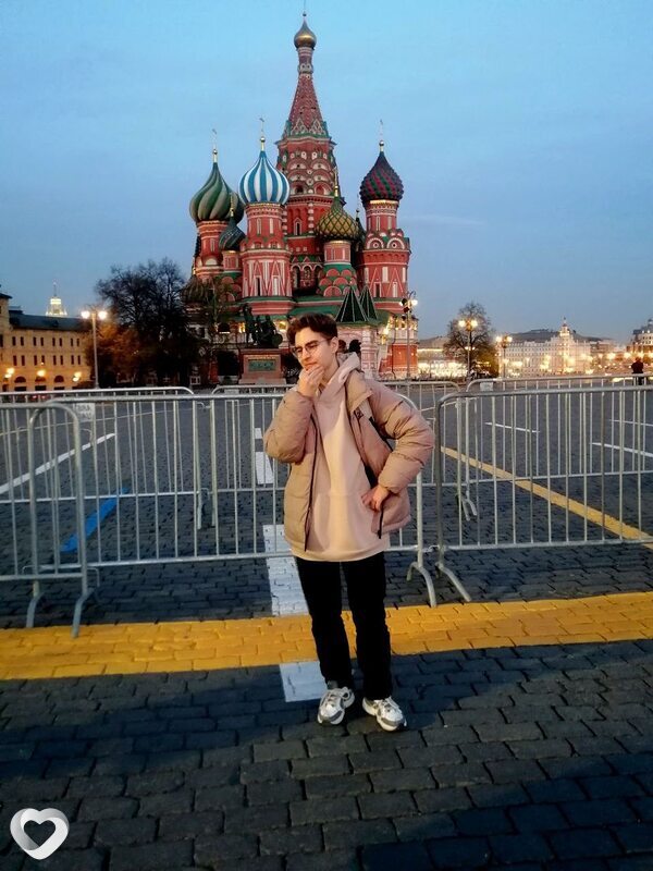 Никита, 21, Москве — анкета №2015824