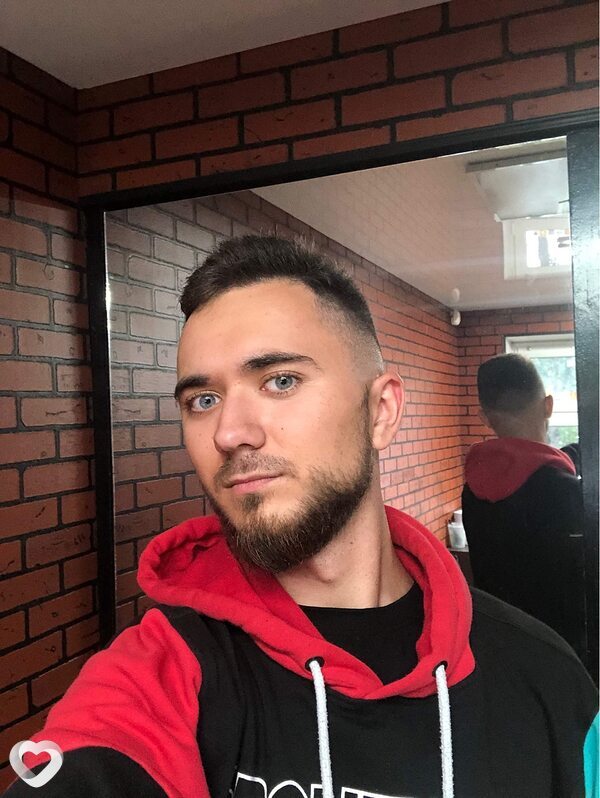 Александр, 28, Москве — анкета №2015557