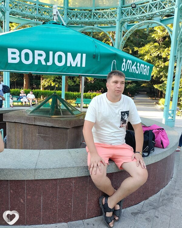 Александр, 37, Усть-Каменогорск — анкета №2015985