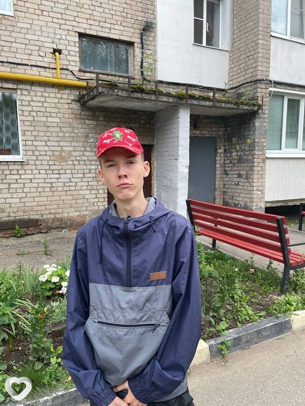 Степан, 19, Самаре — анкета №2017086