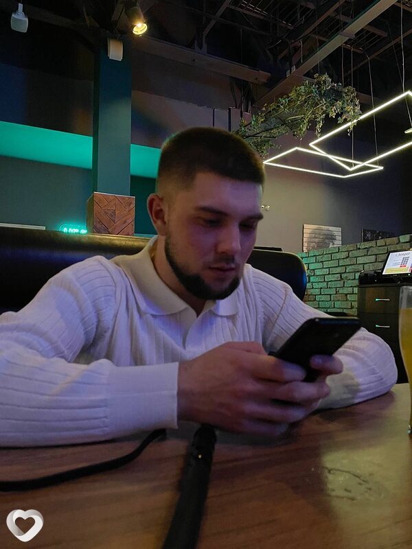 Виктор, 26, Новосибирске — анкета №2016977