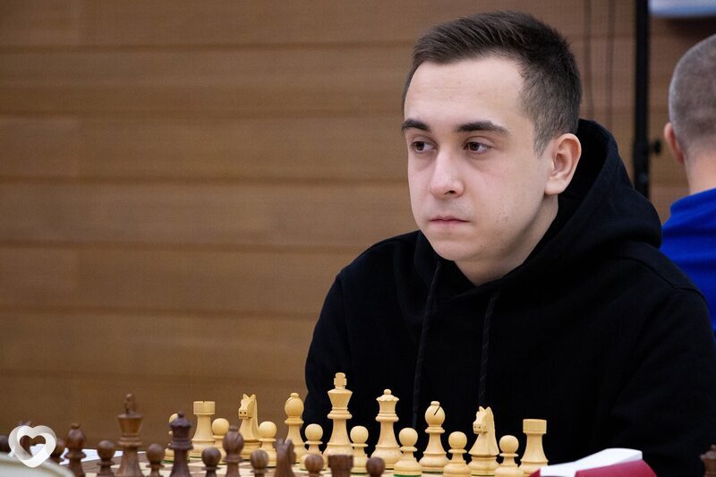 Эрик, 25, Новосибирске — анкета №2017417