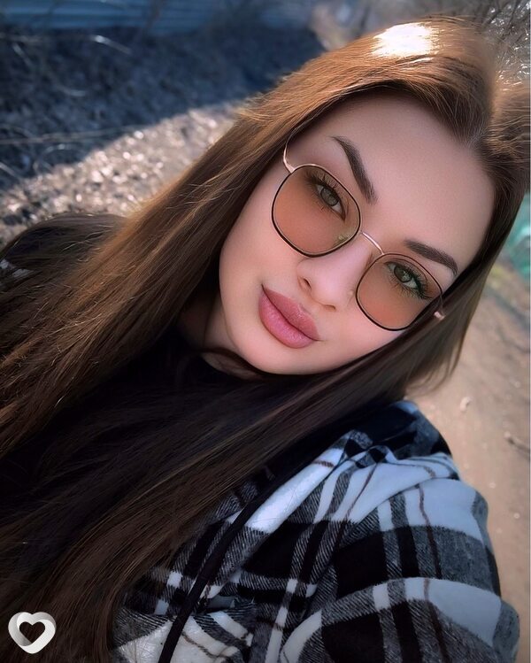 Диана, 25, Донецке — анкета №2017636