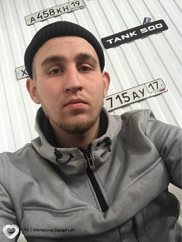 Александр, 24, Абакане — анкета №2018336