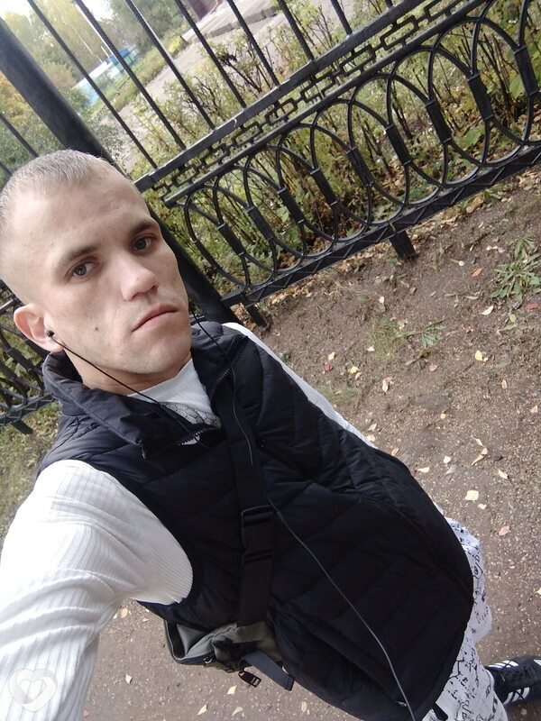 Михаил, 27, Набережных Челнах — анкета №2018524