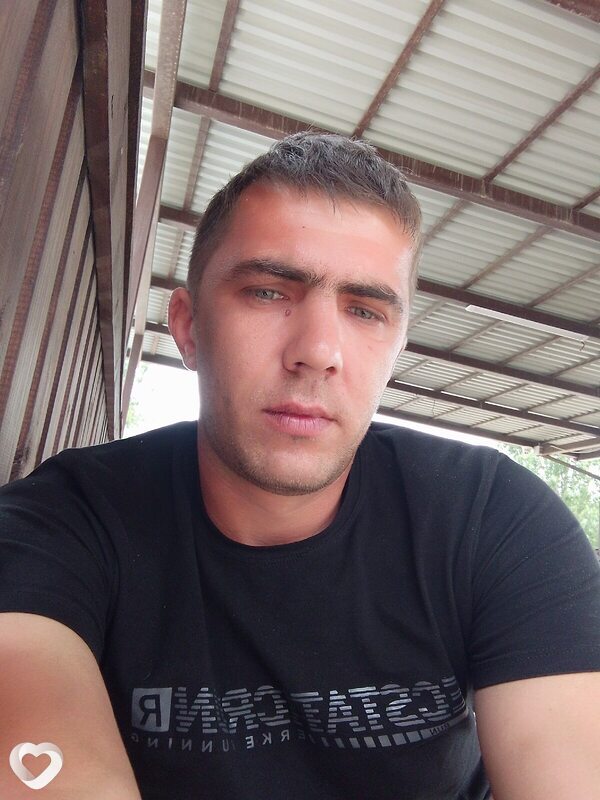 Владимир, 34, Усинске — анкета №2018810
