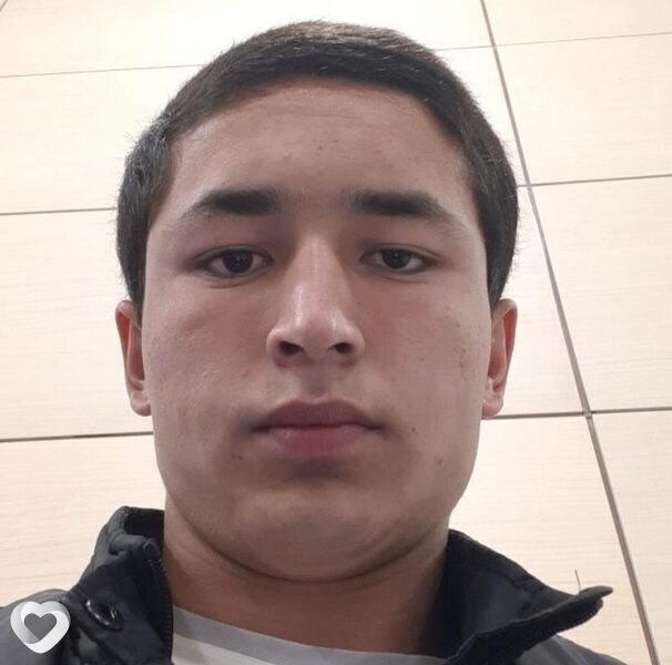 Ахрор, 21, Абакане — анкета №2019038