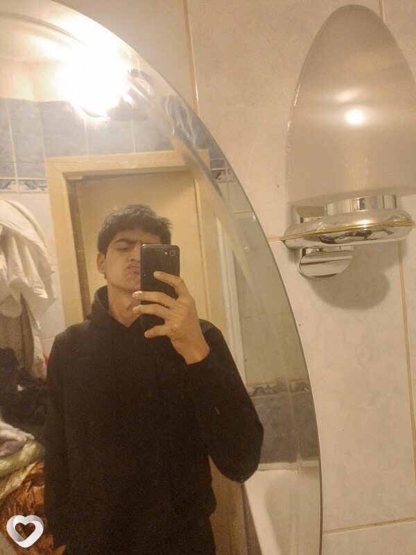 Ajik, 20, Санкт-Петербурге — анкета №2019074