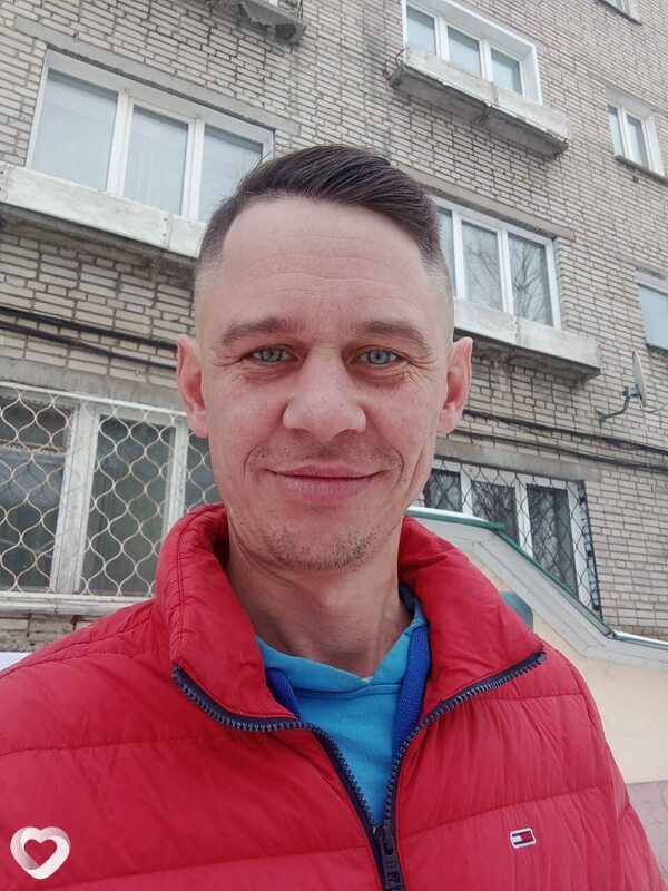 Александр, 39, Бийске — анкета №2019219