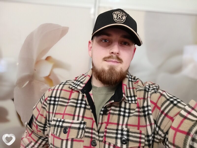 Ярослав, 23, Тюмени — анкета №2019337