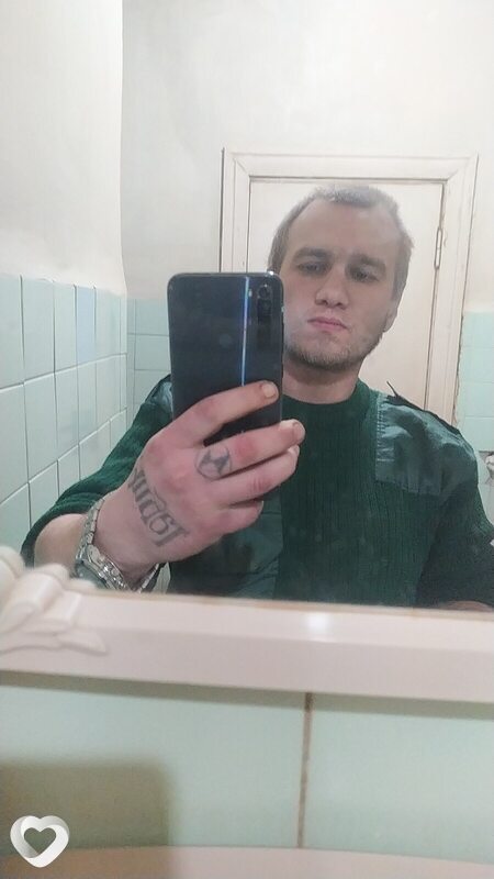 Юрий, 29, Луганске — анкета №2019260