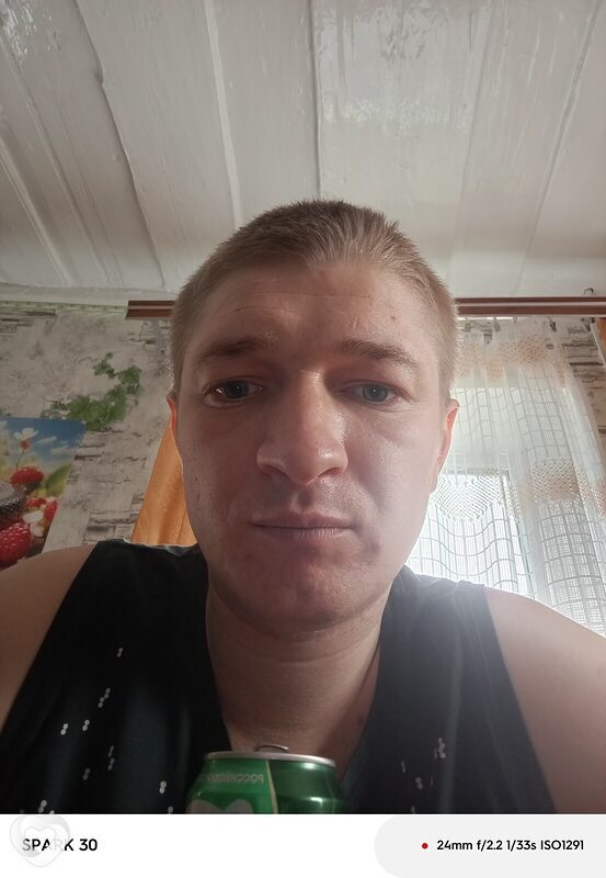 Олег, 27, Гукове — анкета №2019613