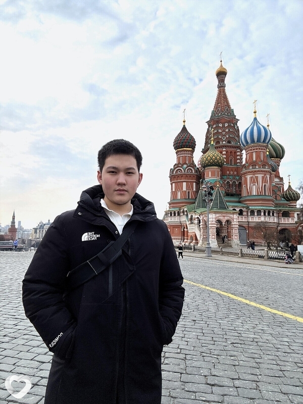 Малик, Москва