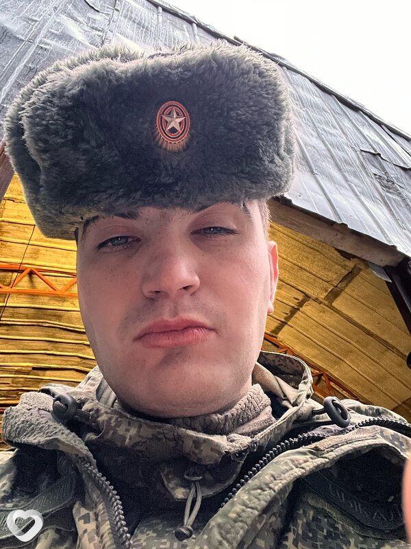 Леша, 25, Санкт-Петербурге — анкета №2019718