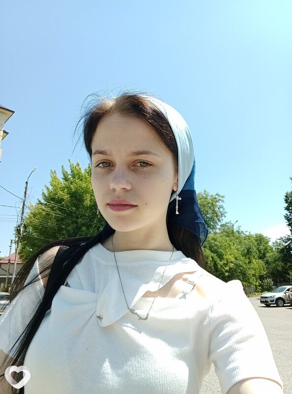 Анастасия, 20, Ессентуках — анкета №2020427