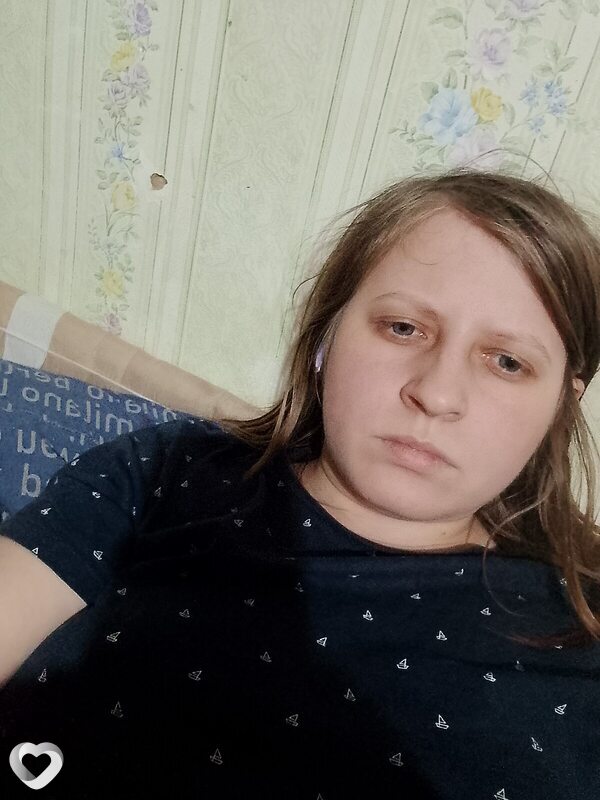 Люба, 22, Губкине — анкета №2020248