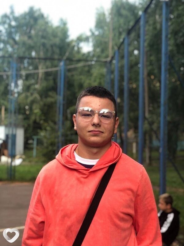 Дмитрий, 20, Москве — анкета №2020388