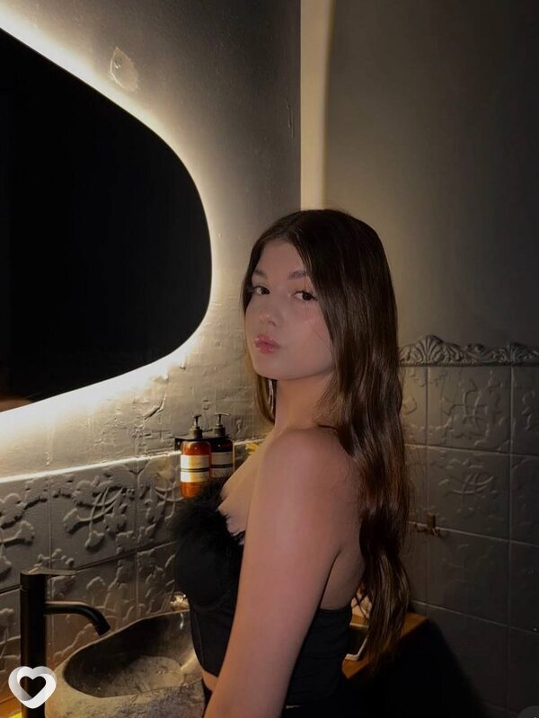 Алина, 24, Москве — анкета №2020667