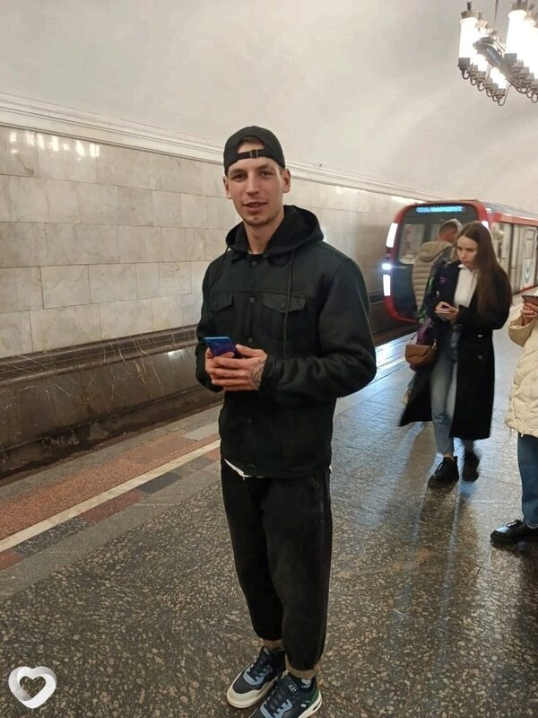 Василий, 25, Михайловск (Ставропольский край) — анкета №2020633